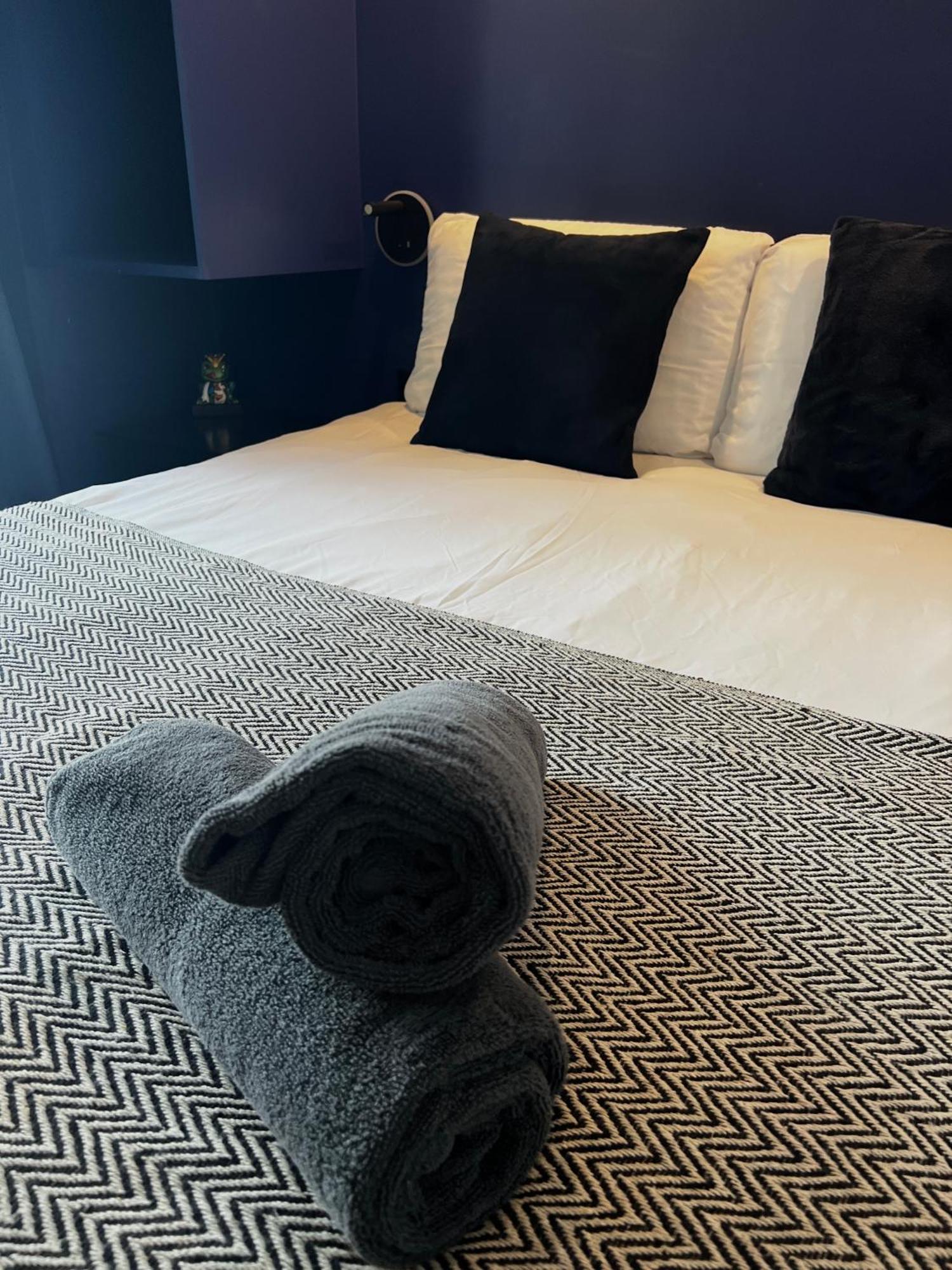 Bed & Breakfast Cocoon Gallery